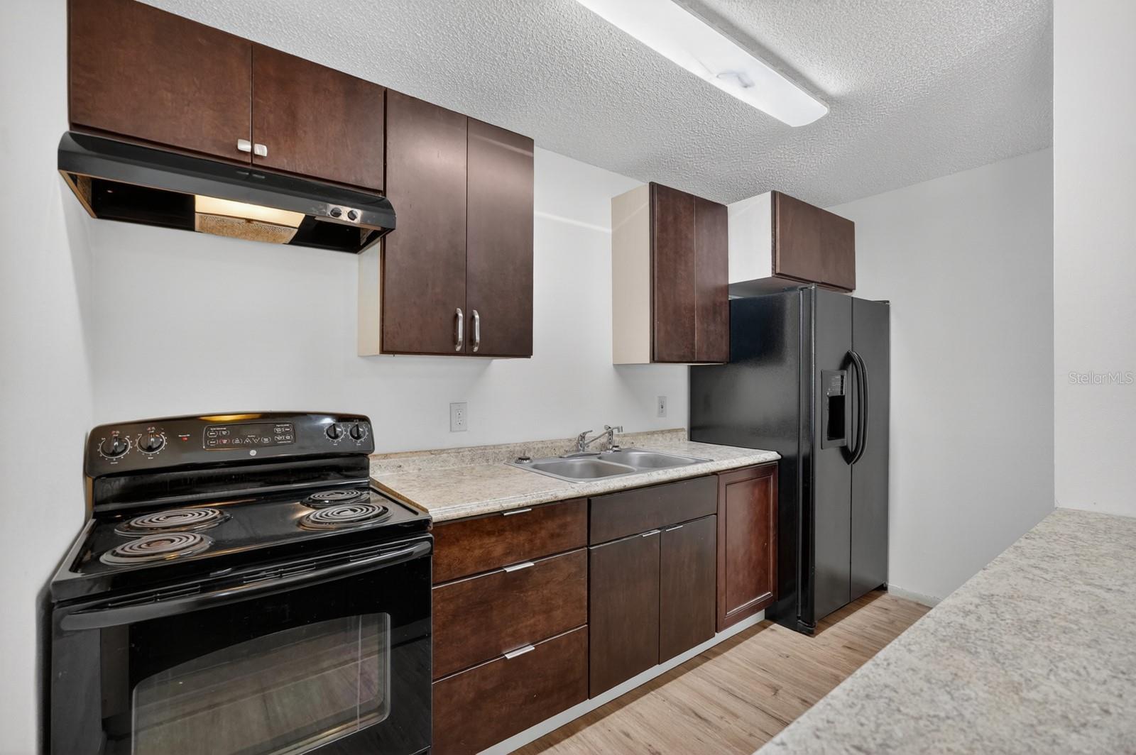 CEDAR HIGHLAND UNIT 01 - Residential