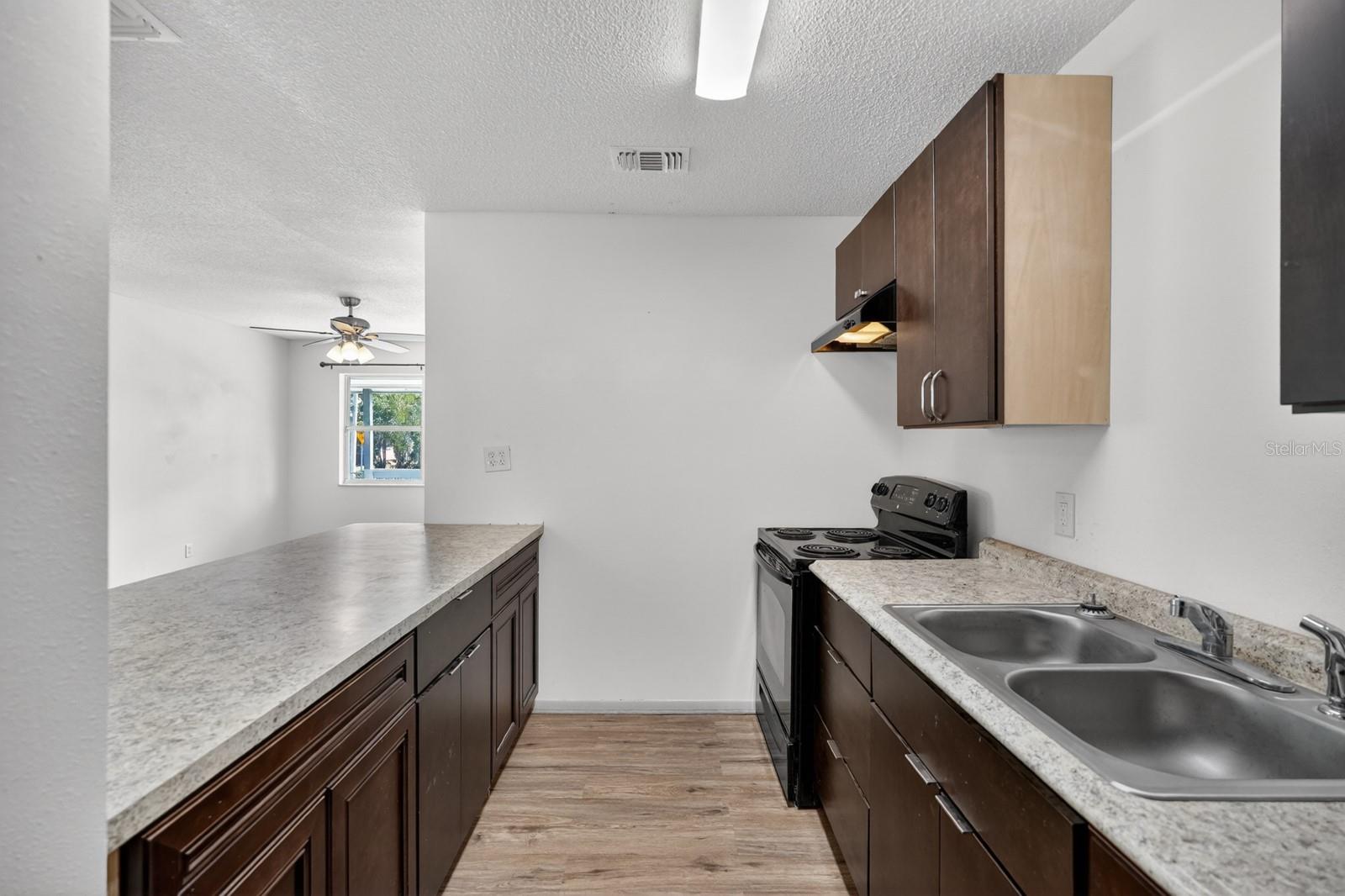 CEDAR HIGHLAND UNIT 01 - Residential