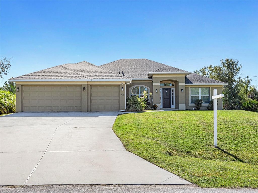 Photo of 9087 Hilliard Terrace, Englewood, FL 34224 (MLS # D6144671)