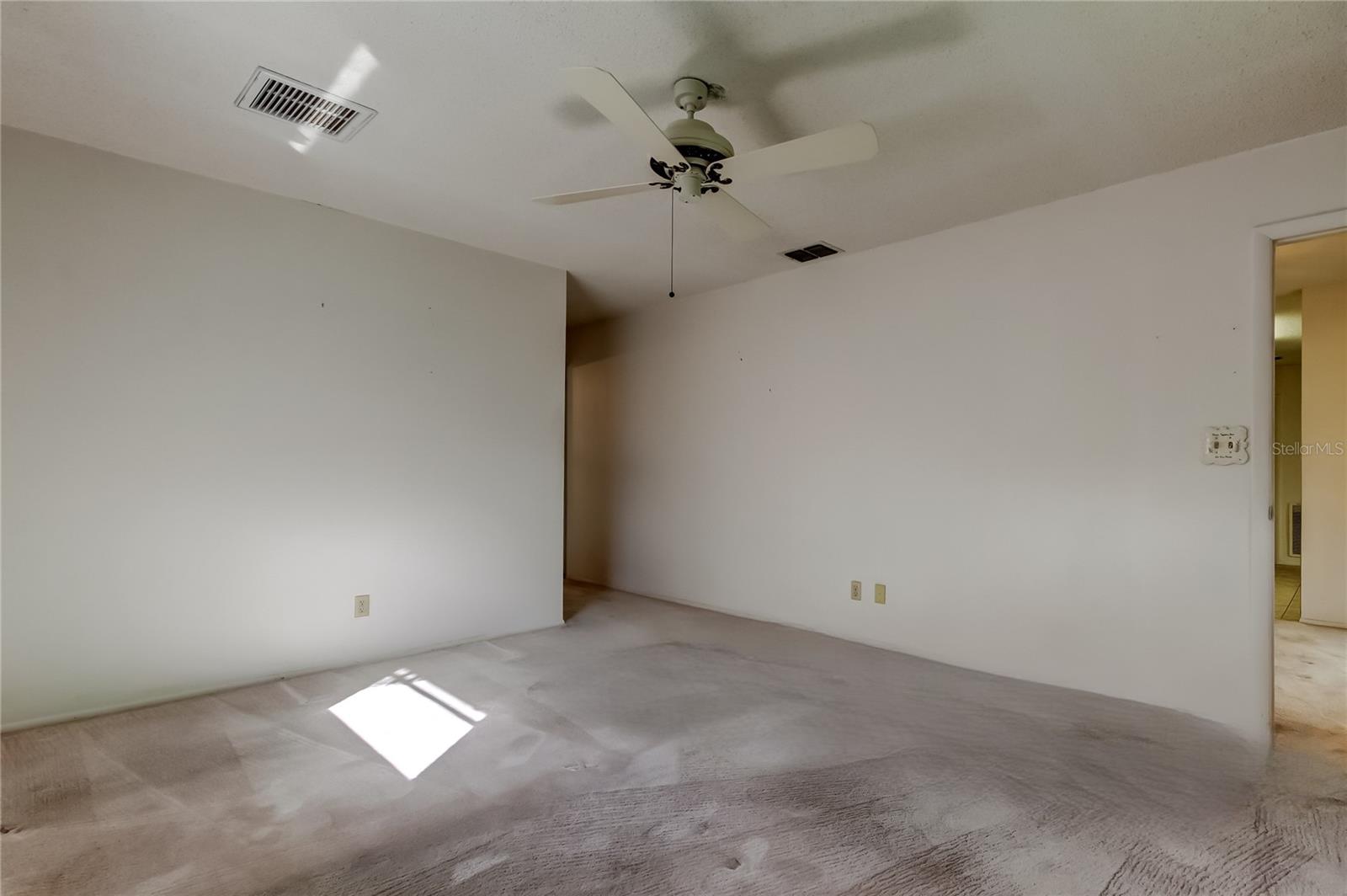 ANCHORAGE OF TARPON LAKE UNIT ONE THE - Residential