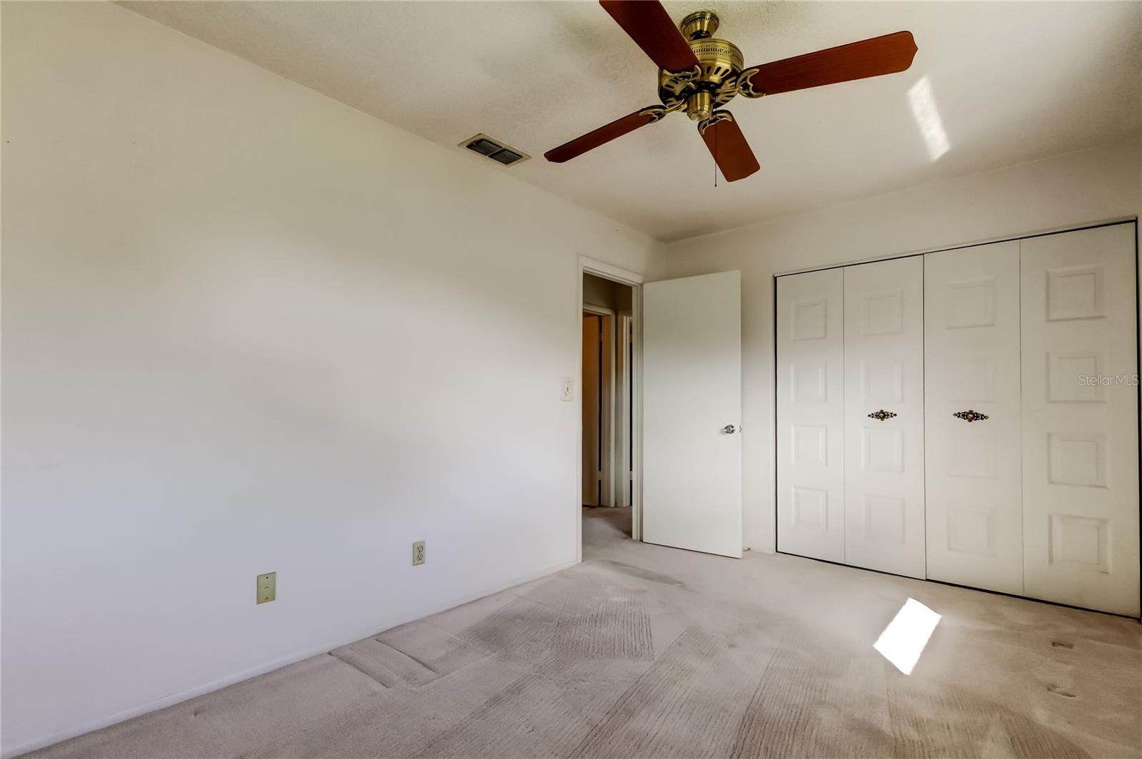 ANCHORAGE OF TARPON LAKE UNIT ONE THE - Residential