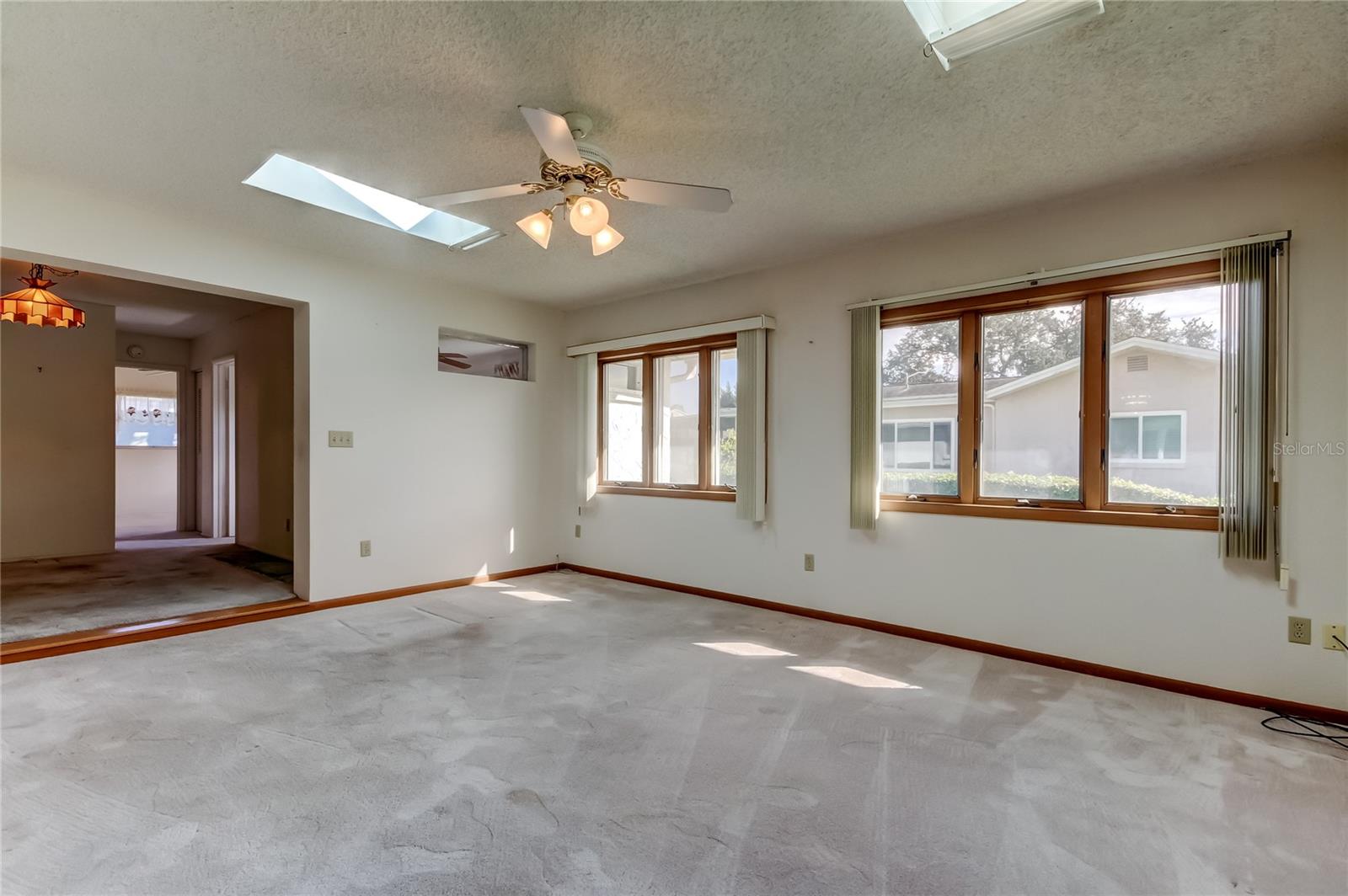 ANCHORAGE OF TARPON LAKE UNIT ONE THE - Residential