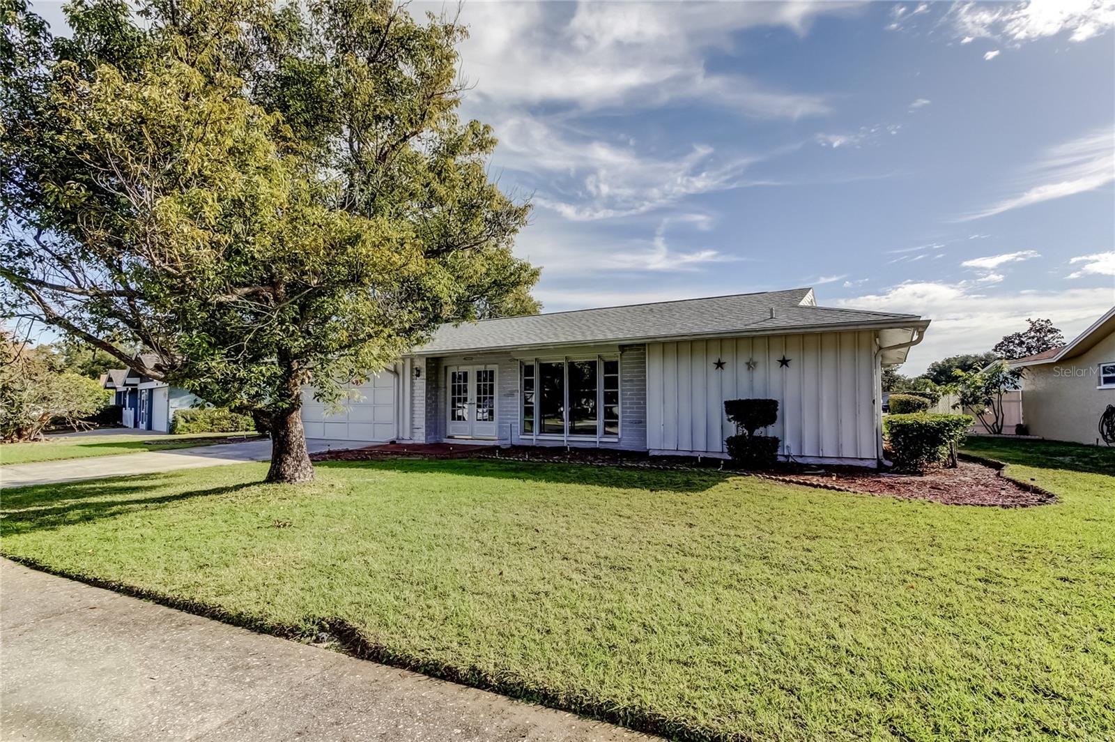 ANCHORAGE OF TARPON LAKE UNIT ONE THE - Residential