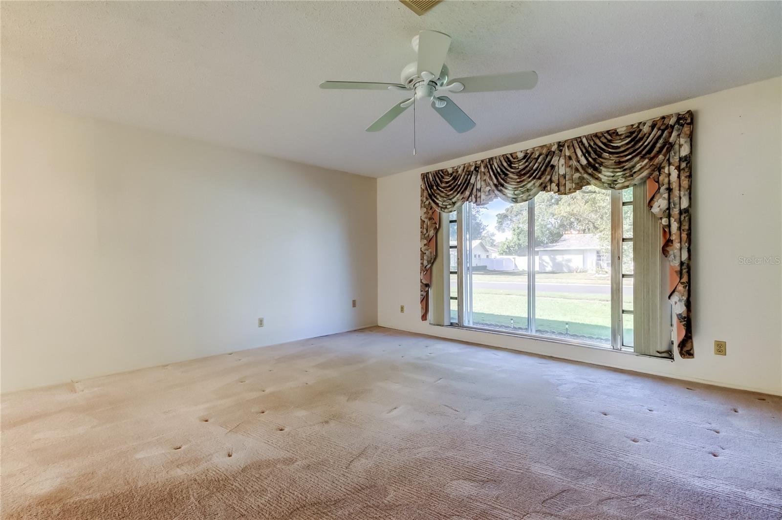 ANCHORAGE OF TARPON LAKE UNIT ONE THE - Residential