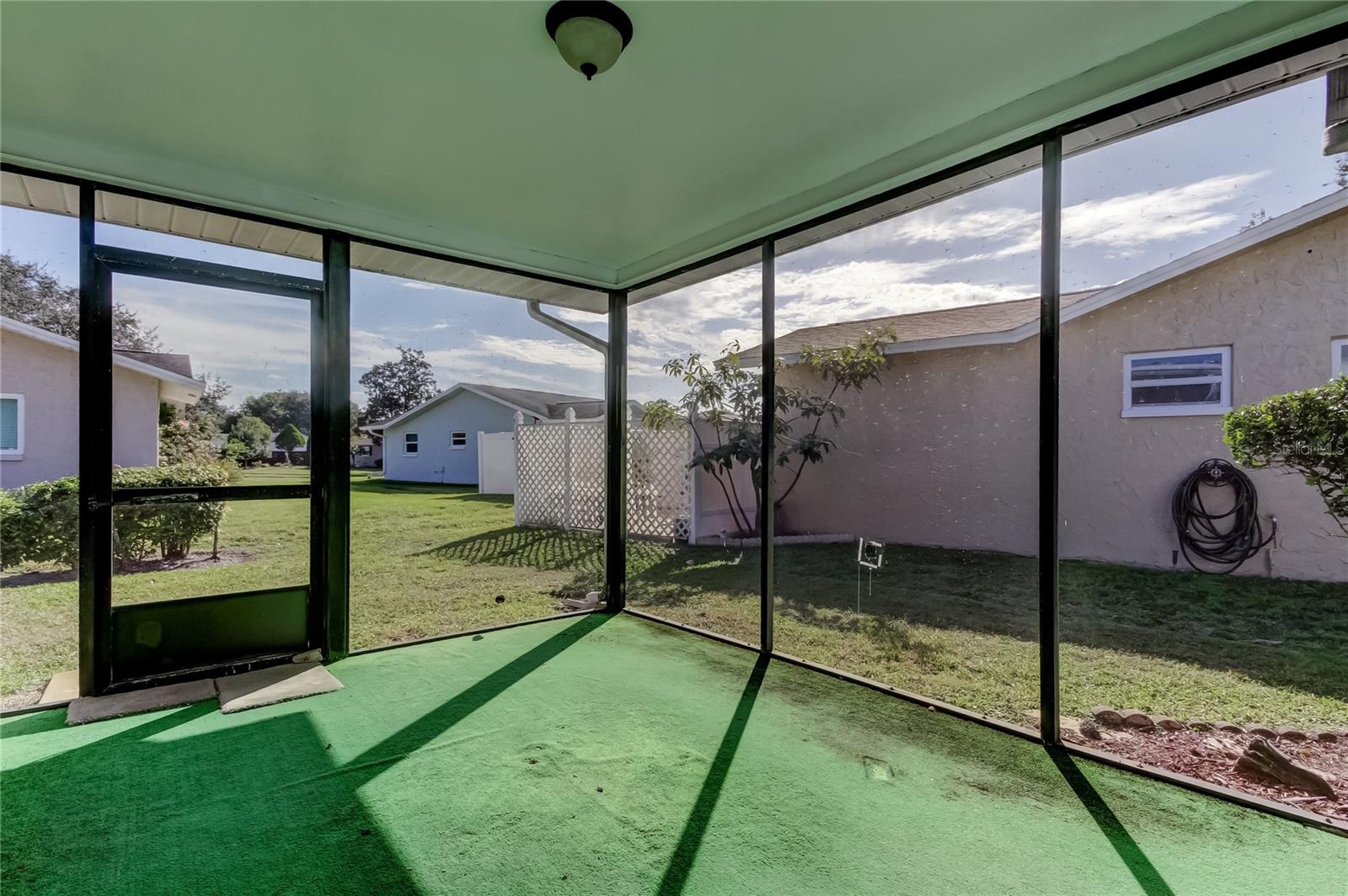 ANCHORAGE OF TARPON LAKE UNIT ONE THE - Residential