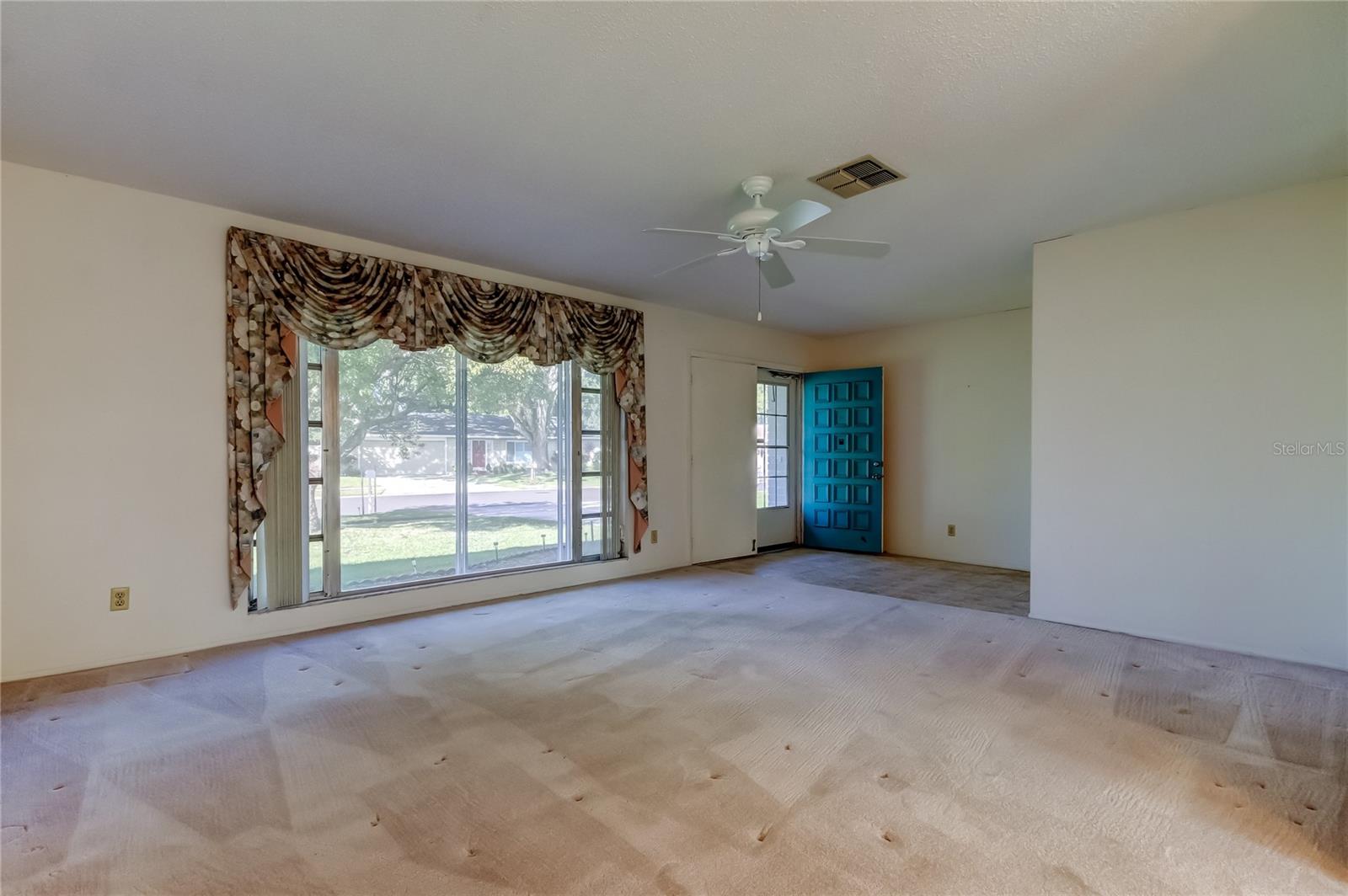 ANCHORAGE OF TARPON LAKE UNIT ONE THE - Residential