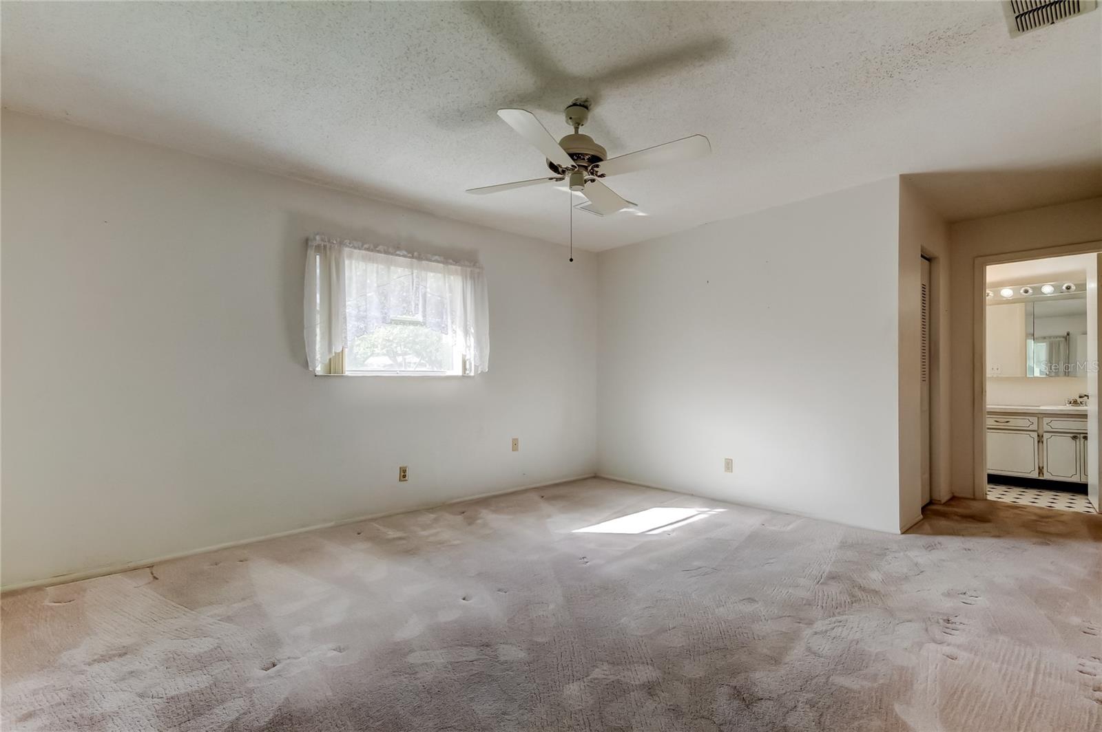 ANCHORAGE OF TARPON LAKE UNIT ONE THE - Residential