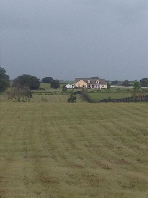 Tiny photo for 5526 SW 140th Avenue, Ocala, FL 34481 (MLS # OM711850)