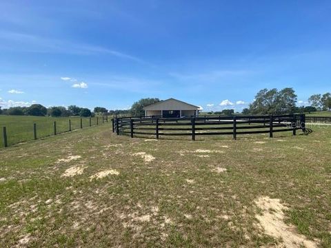 Tiny photo for 5526 SW 140th Avenue, Ocala, FL 34481 (MLS # OM711850)