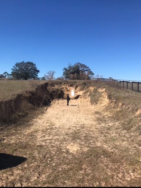 COUNTRY HILL FARMS - Residential