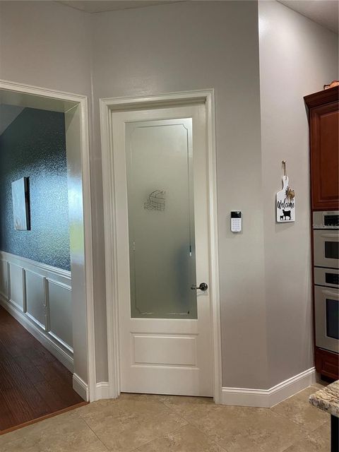 Tiny photo for 5526 SW 140th Avenue, Ocala, FL 34481 (MLS # OM711850)