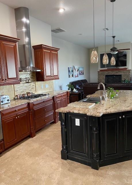 COUNTRY HILL FARMS - Residential