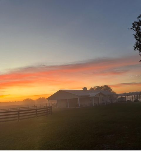 Tiny photo for 5526 SW 140th Avenue, Ocala, FL 34481 (MLS # OM711850)