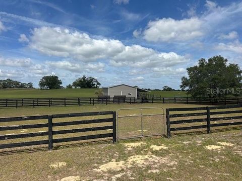 Tiny photo for 5526 SW 140th Avenue, Ocala, FL 34481 (MLS # OM711850)