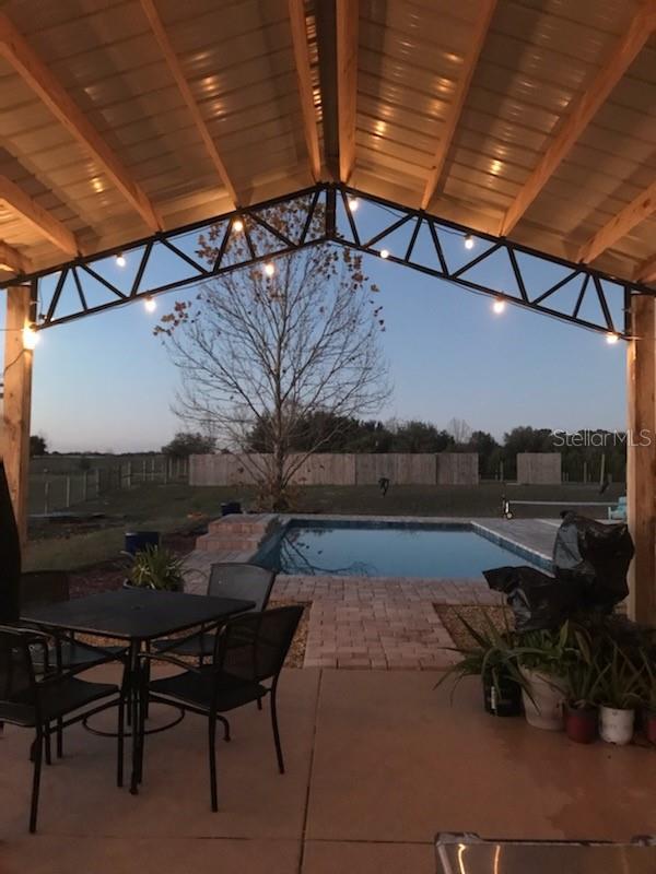 COUNTRY HILL FARMS - Residential