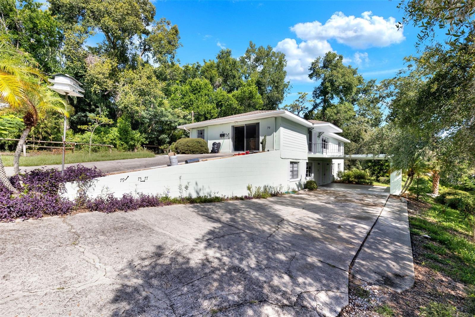 CLERMONT SUNNYSIDE UNIT - Residential Lease