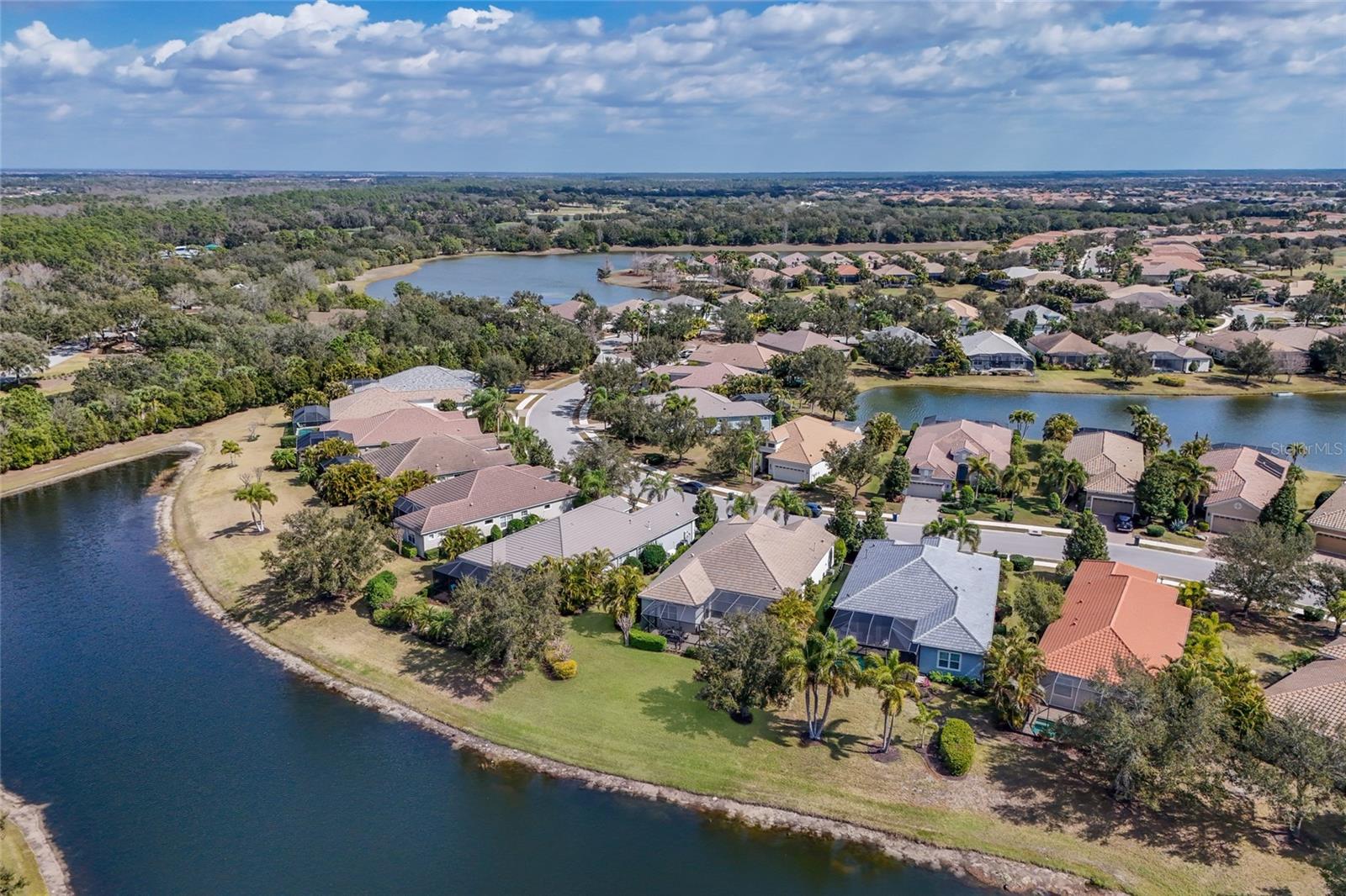 COUNTRY CLUB EAST AT LAKEWD RNCH QQ1 2B - Residential