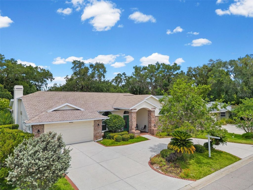 Photo of 4442 Hollybrook Way, Sarasota, FL 34233 (MLS # A4694025)