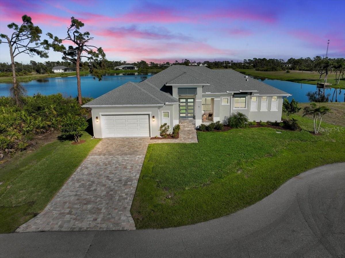 5 REEF COURT