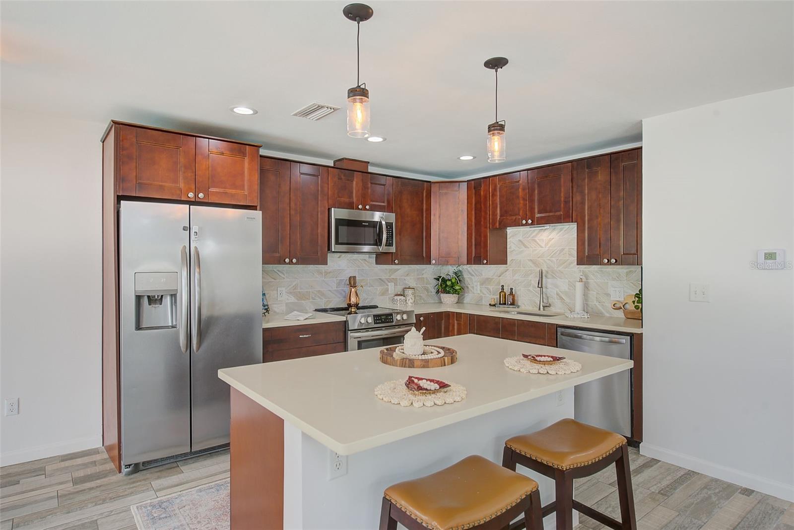 SUNNY BREEZE SUB - Residential