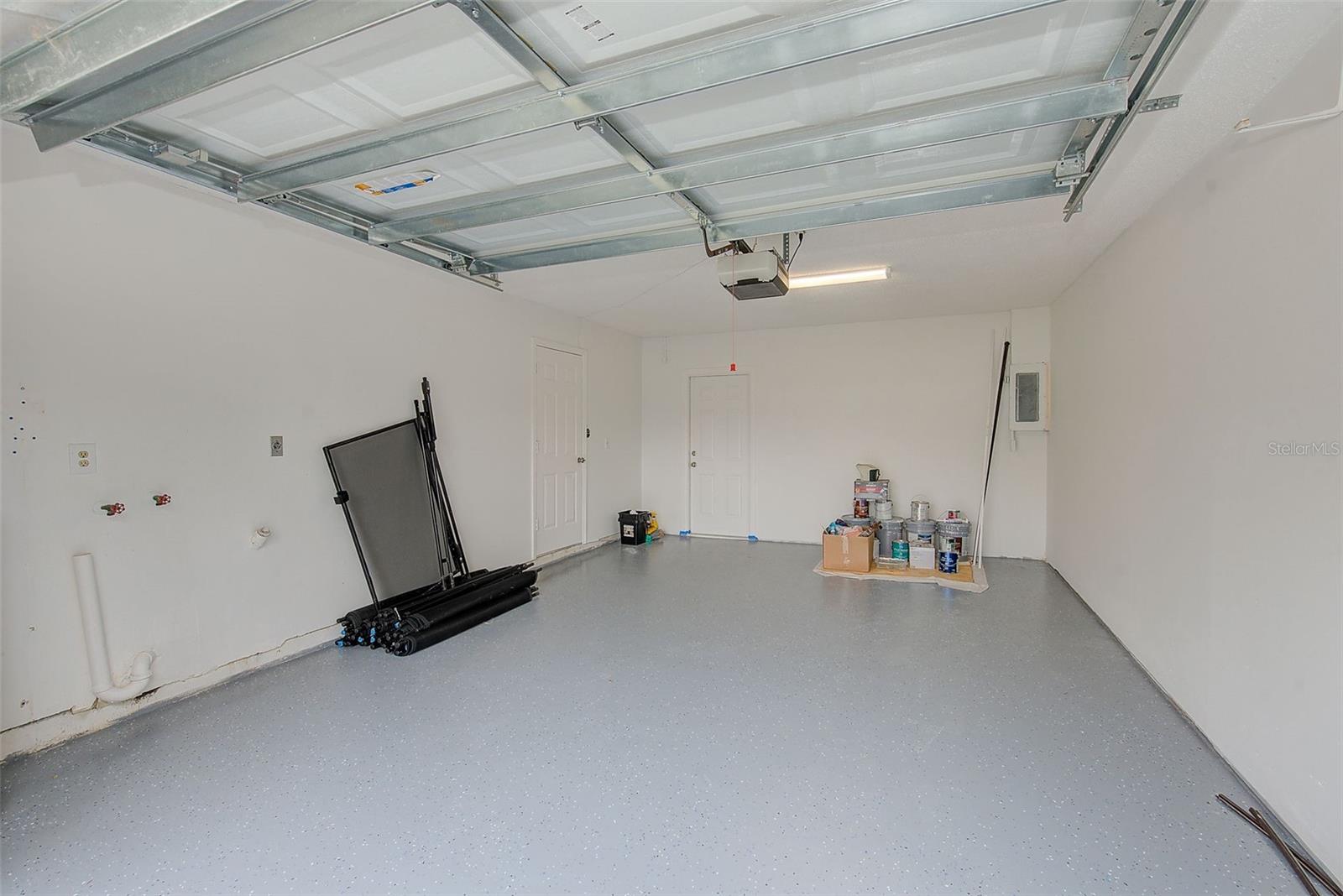 SUNNY BREEZE SUB - Residential