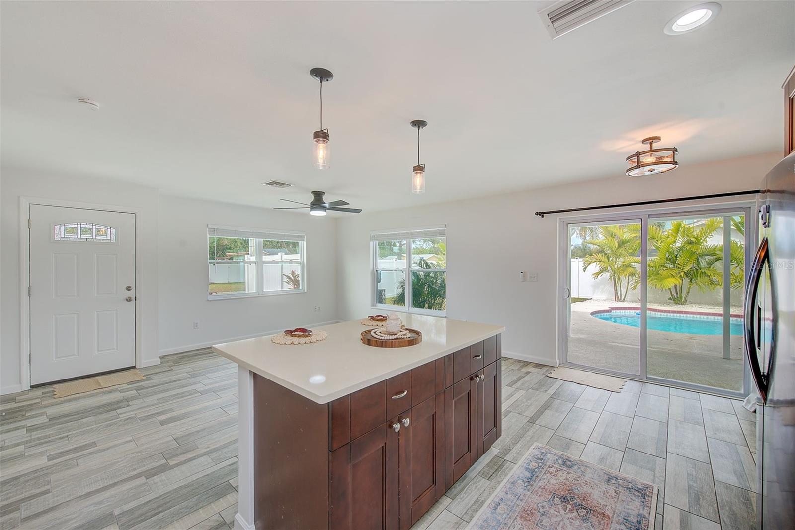 SUNNY BREEZE SUB - Residential