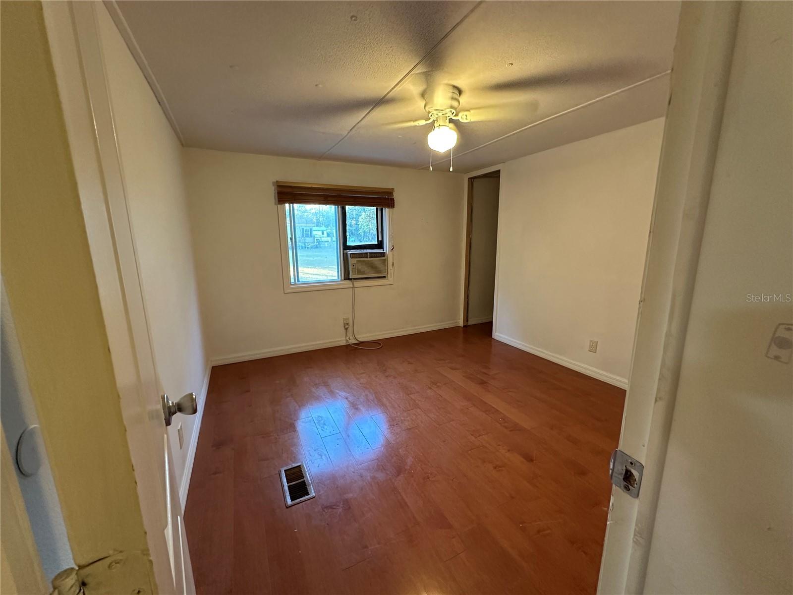 MAYFAIR GARDEN ACRES - Residential