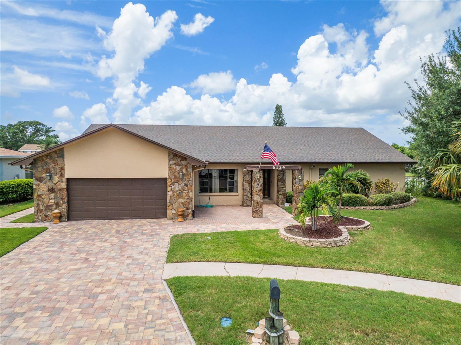 6124 GALLEON WAY