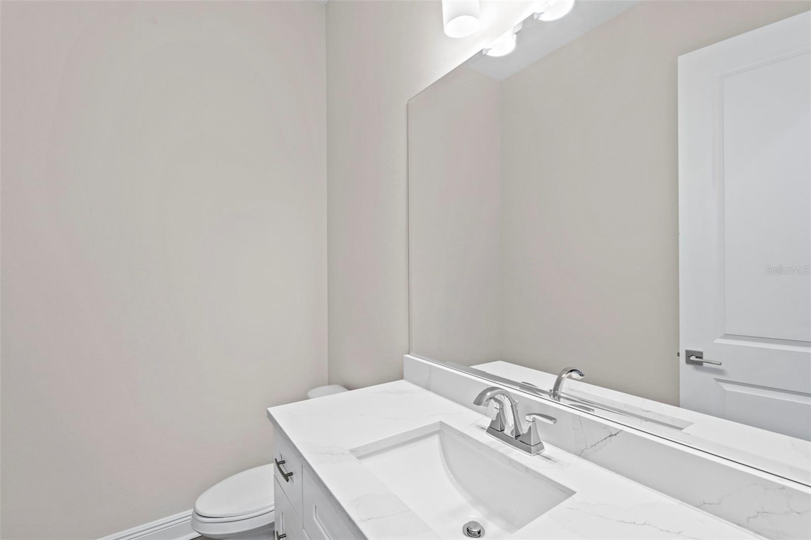 GARY PRICHER TWNHMS - Residential Lease