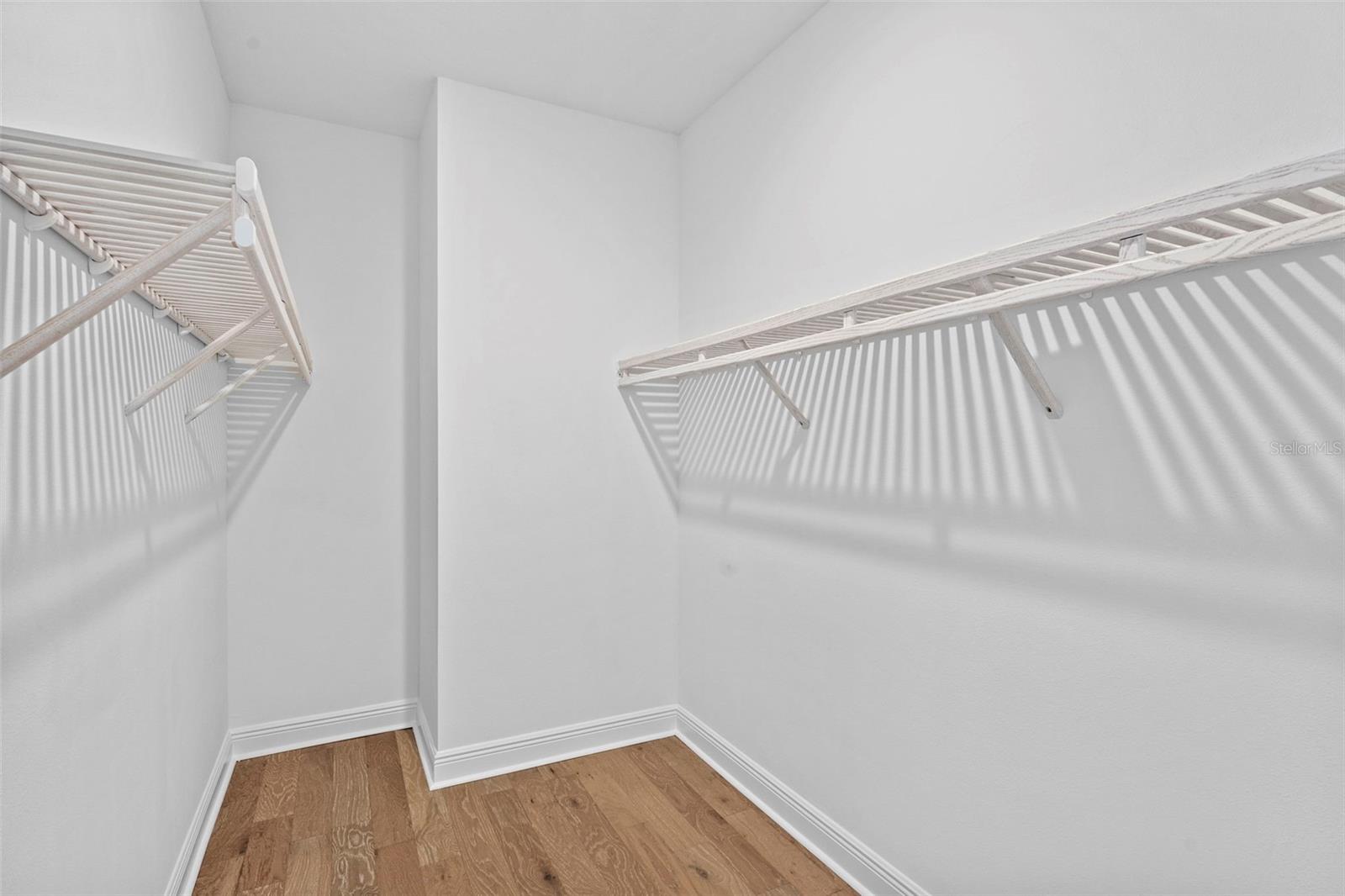 GARY PRICHER TWNHMS - Residential Lease