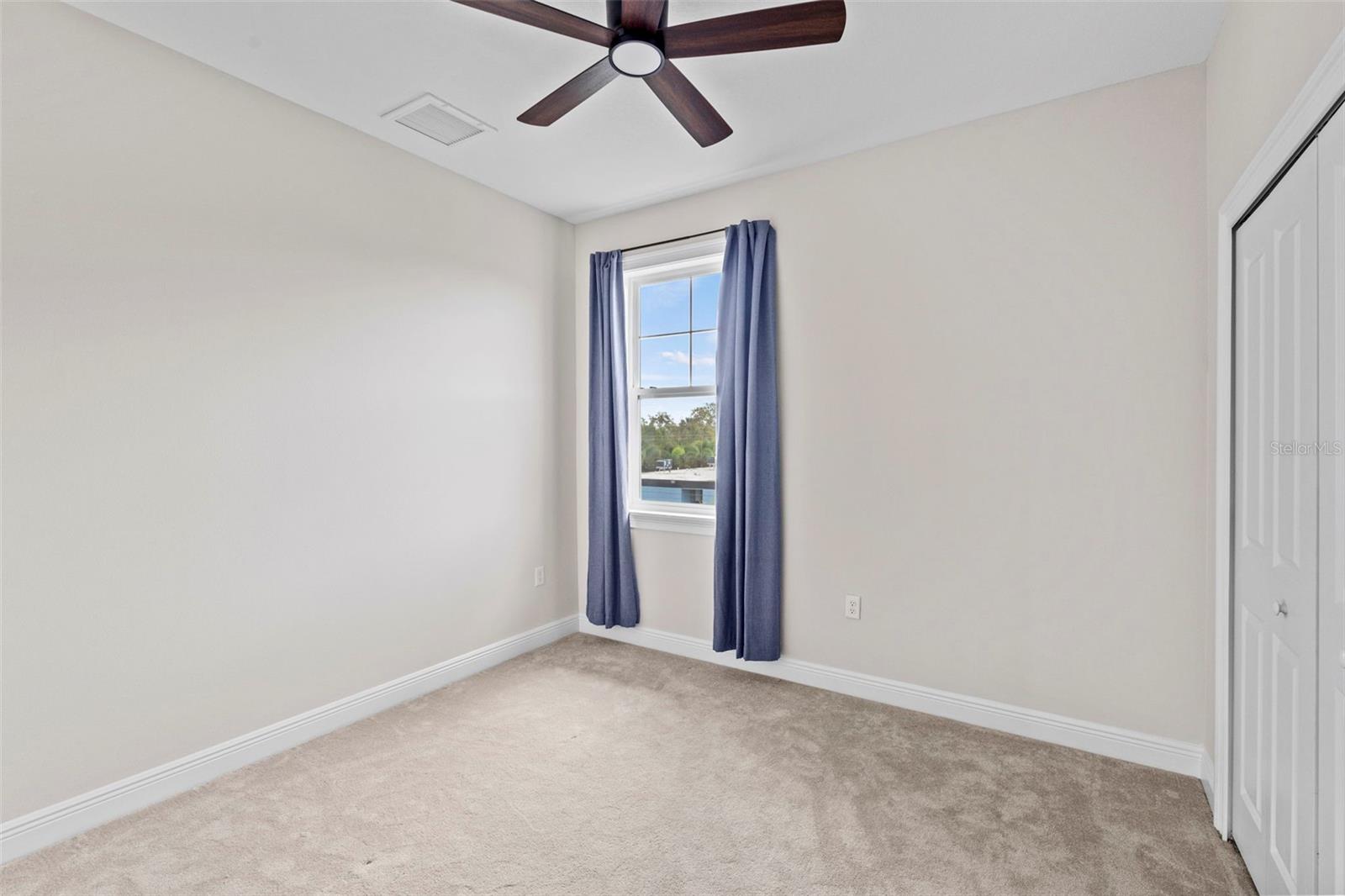 GARY PRICHER TWNHMS - Residential Lease