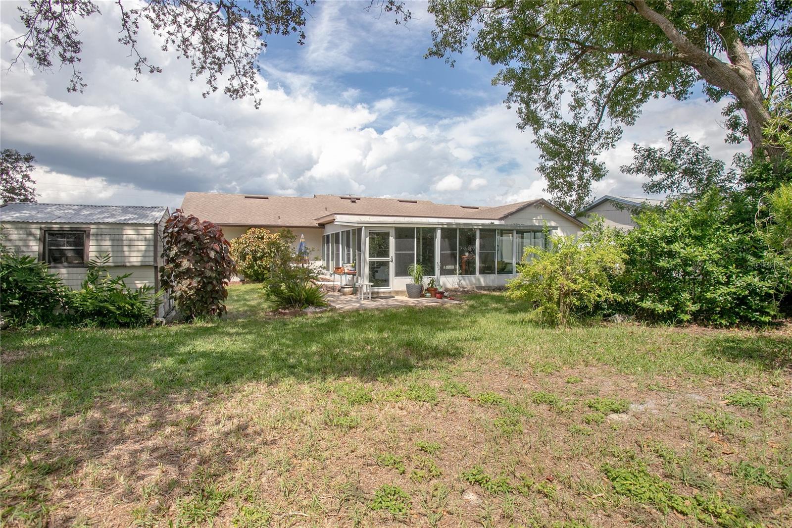 DELTONA LAKES UNIT 03 - Residential