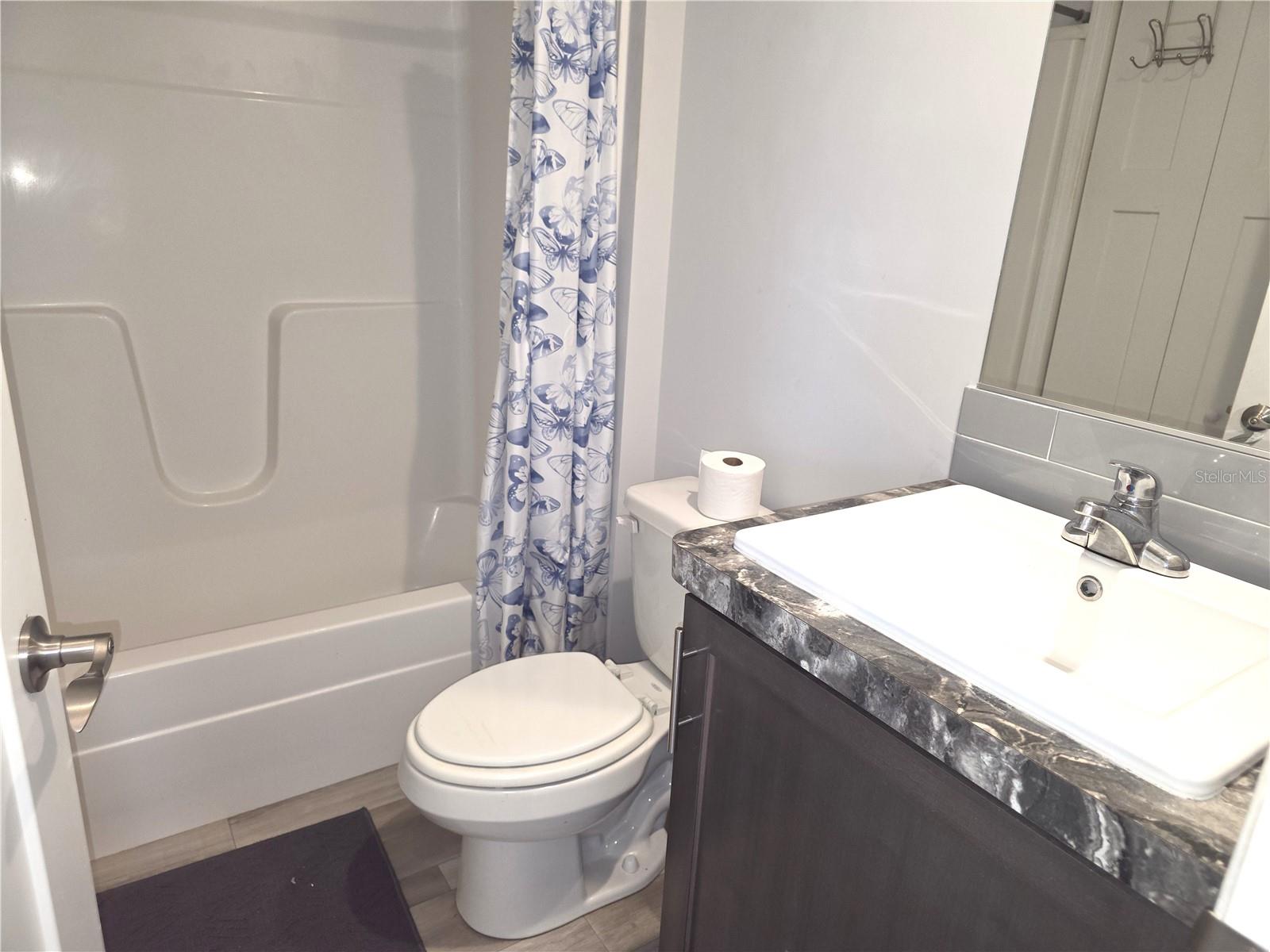 HARBOR COVE - Residential