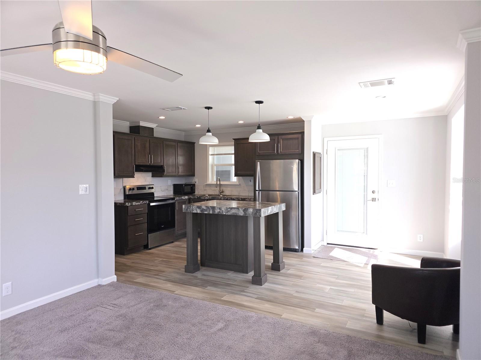 HARBOR COVE - Residential