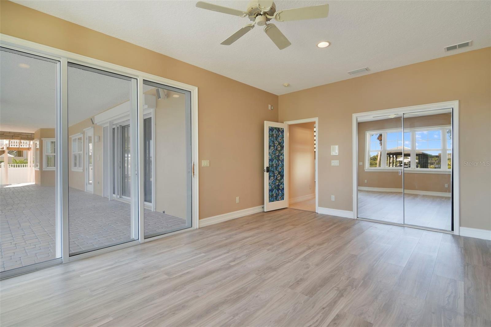 OCEAN CITY SUB - Residential