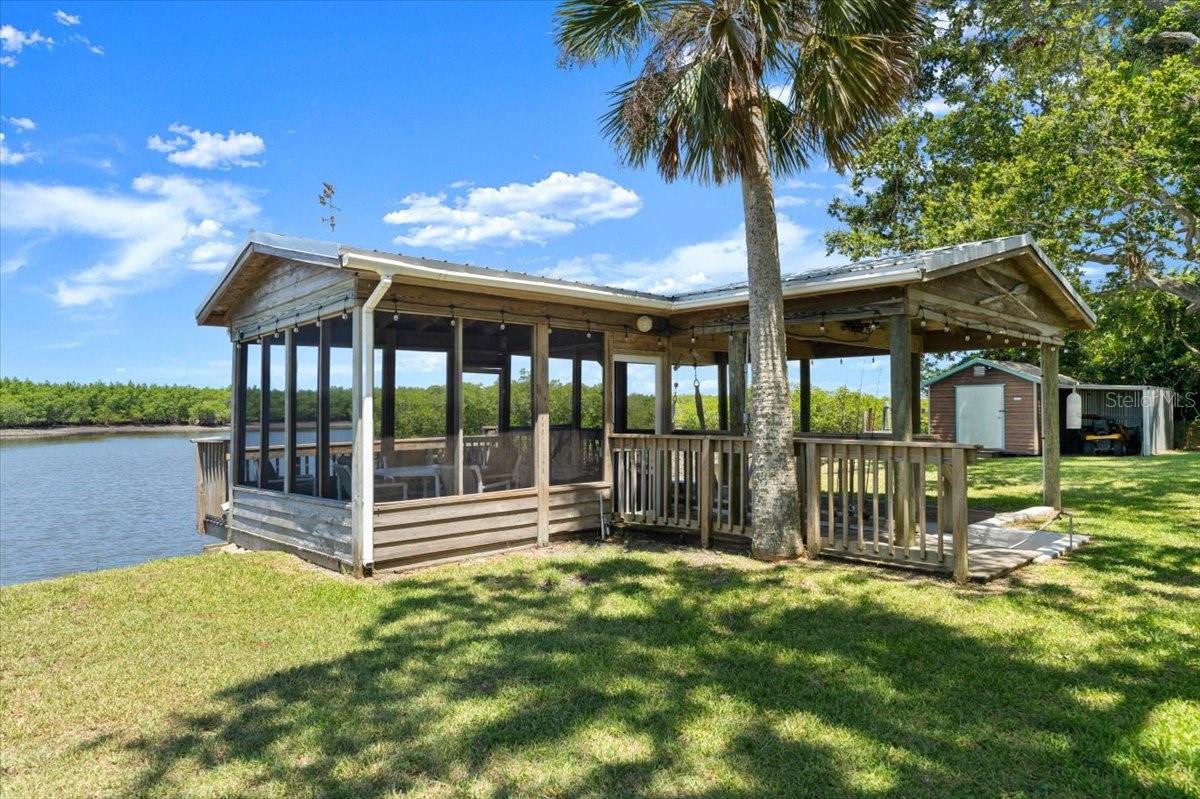 FLORIDA GUN RIB CORP IN RIVERSIDE PARK NEW SMYRNA - Residential