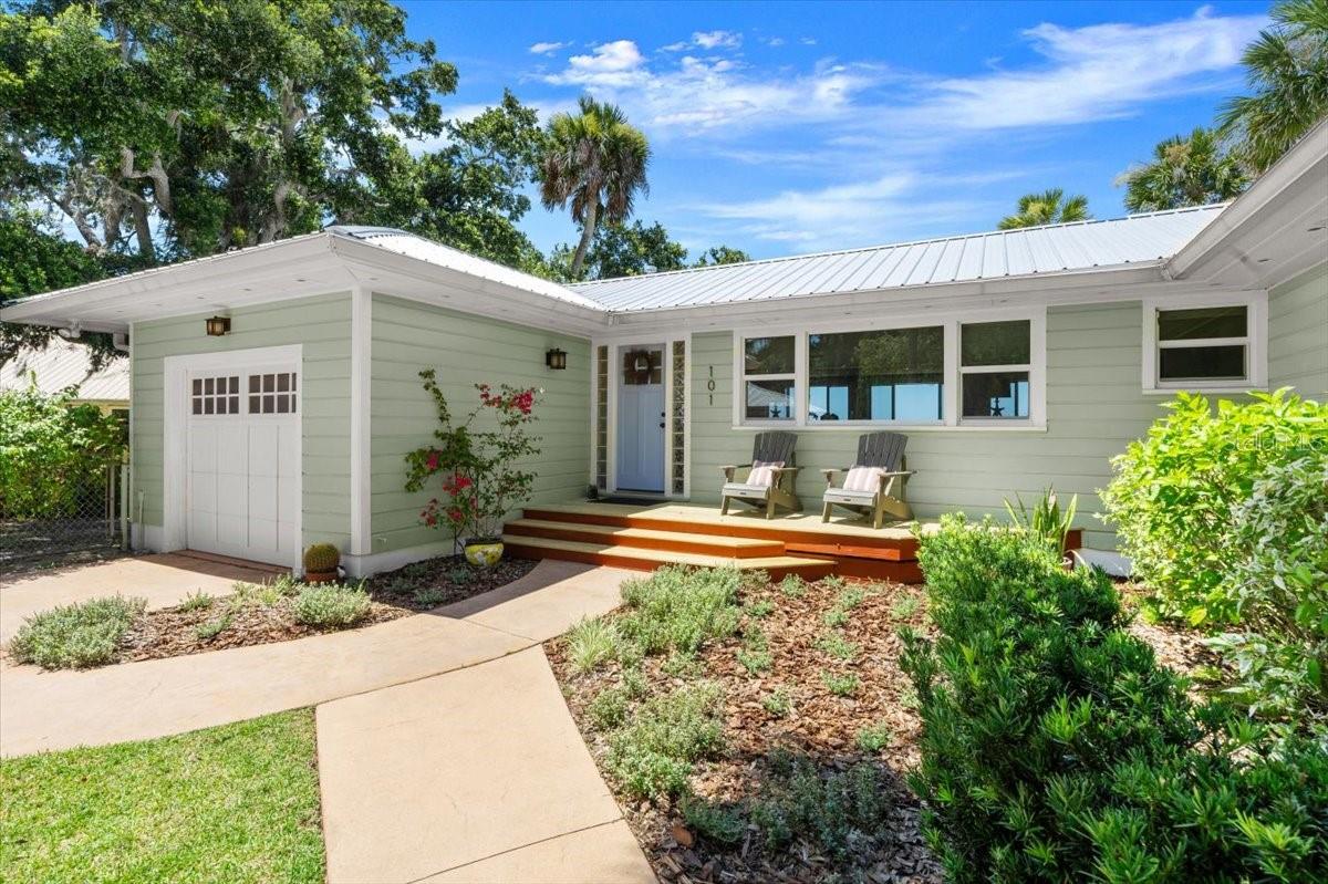 101 AZALEA CIRCLE
