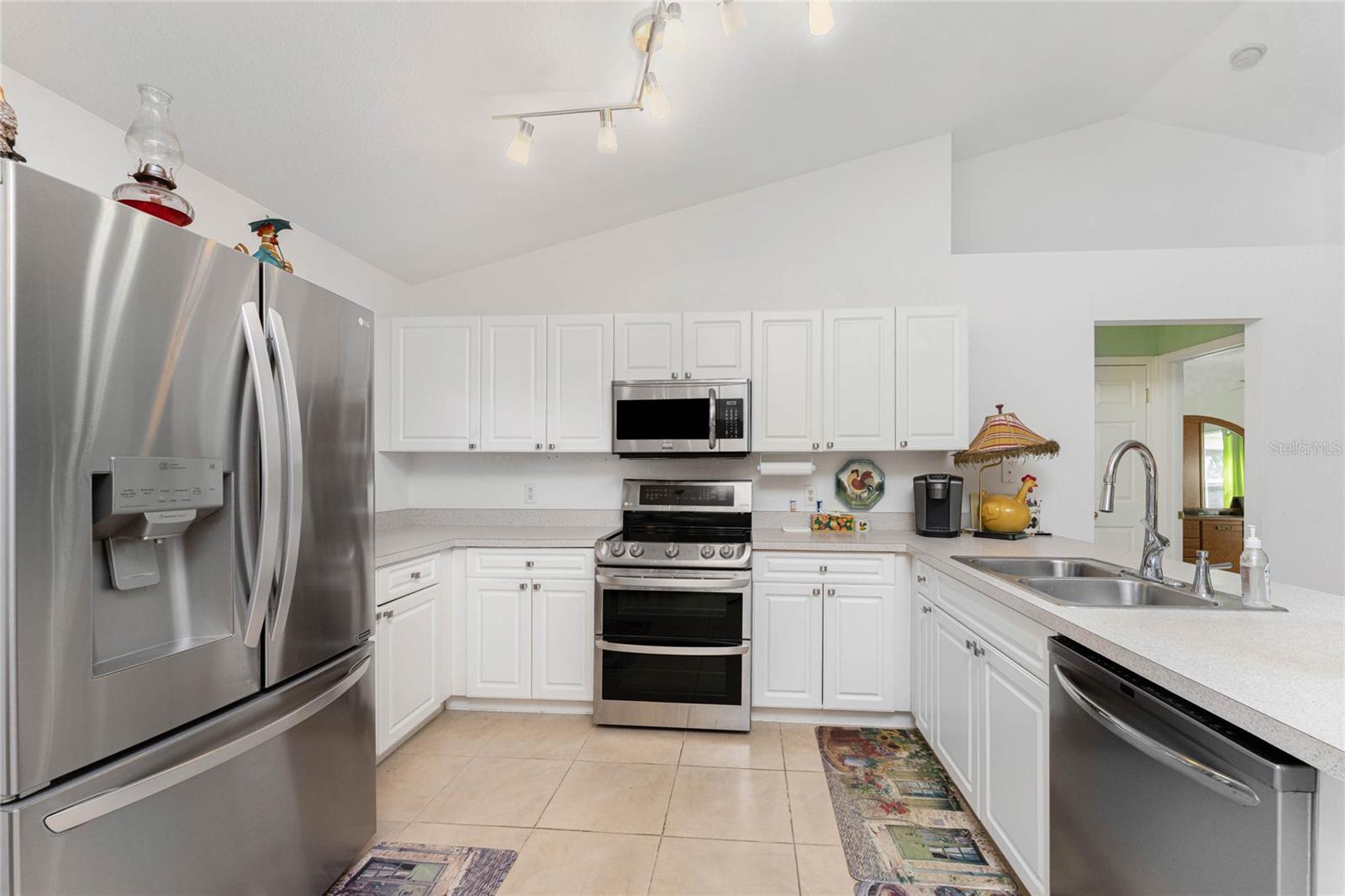 PUNTA GORDA ISLES SEC 20 - Residential