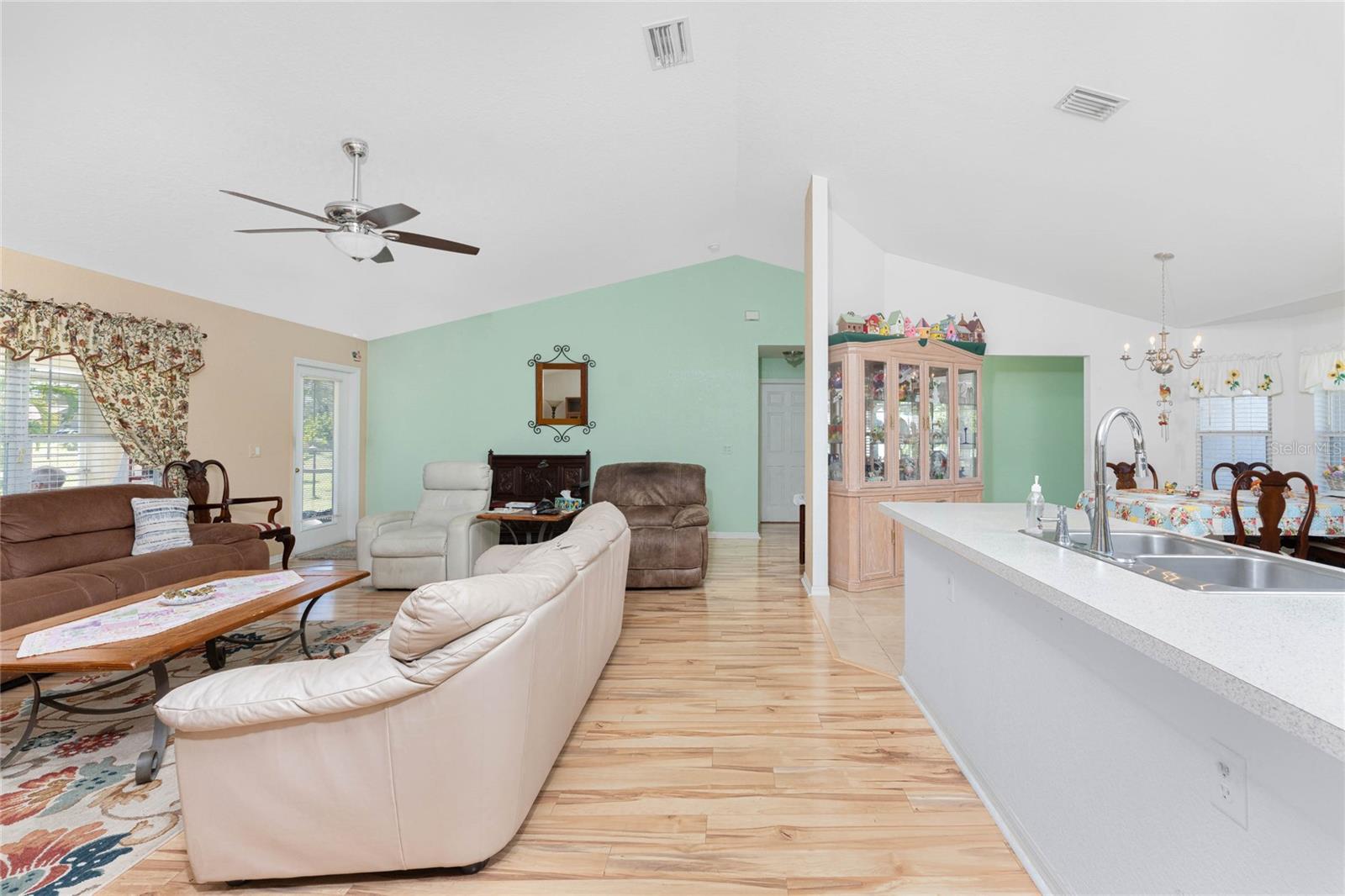 PUNTA GORDA ISLES SEC 20 - Residential