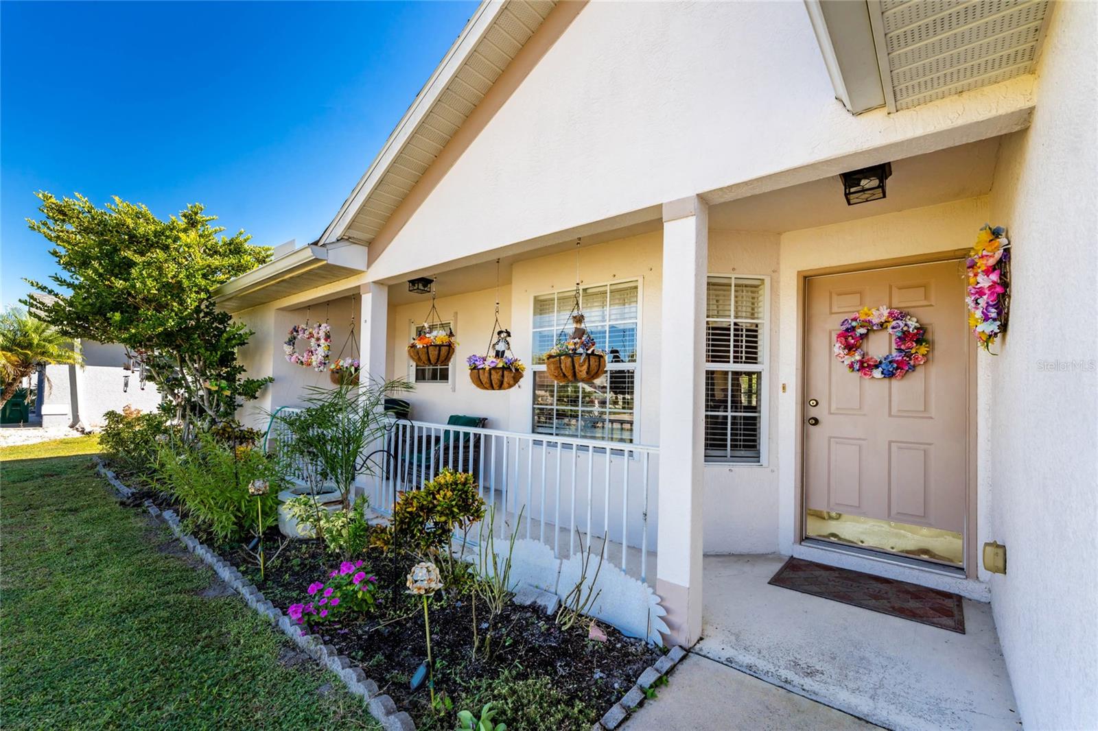 PUNTA GORDA ISLES SEC 20 - Residential