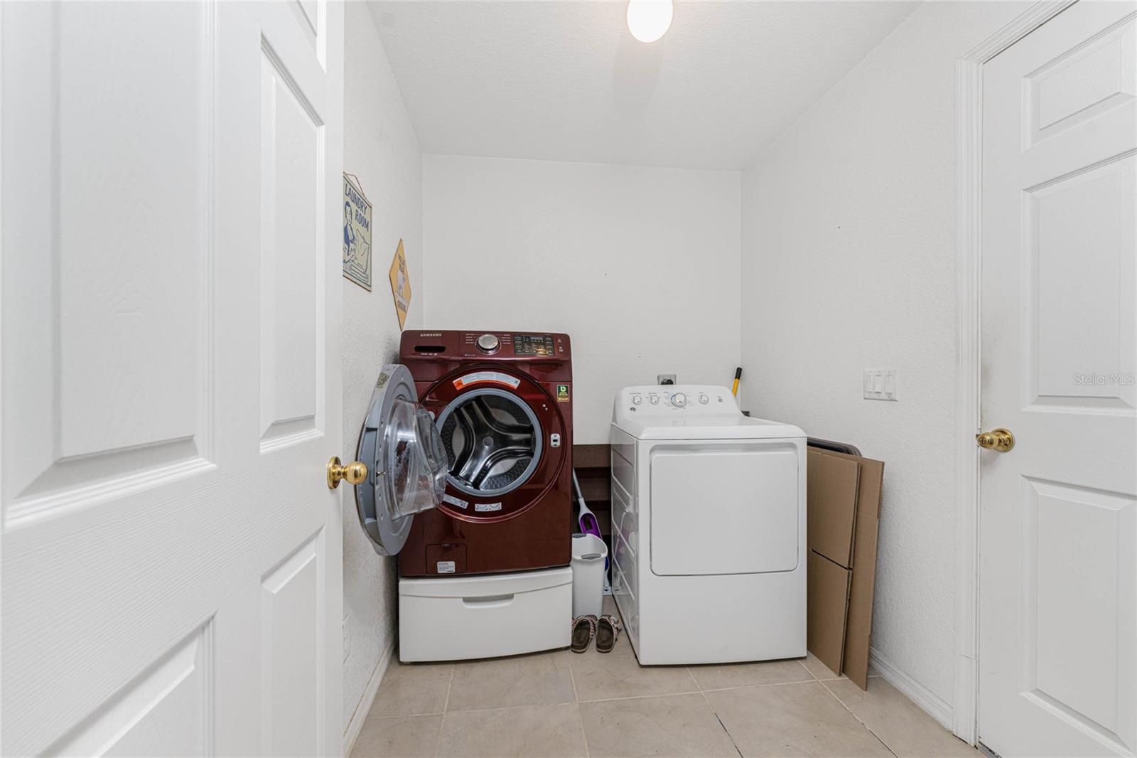 PUNTA GORDA ISLES SEC 20 - Residential