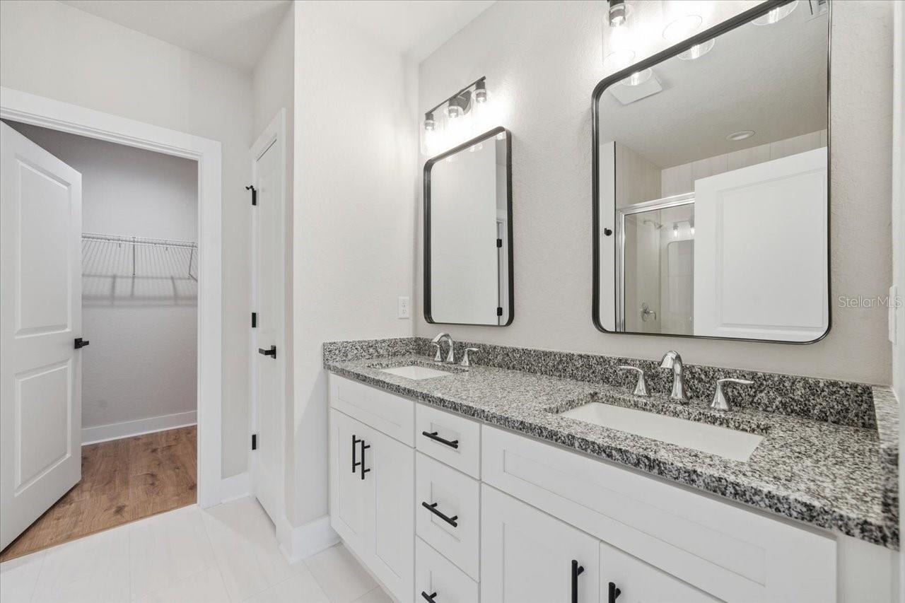 ROYAL HIGHLANDS UNIT 8 - Residential