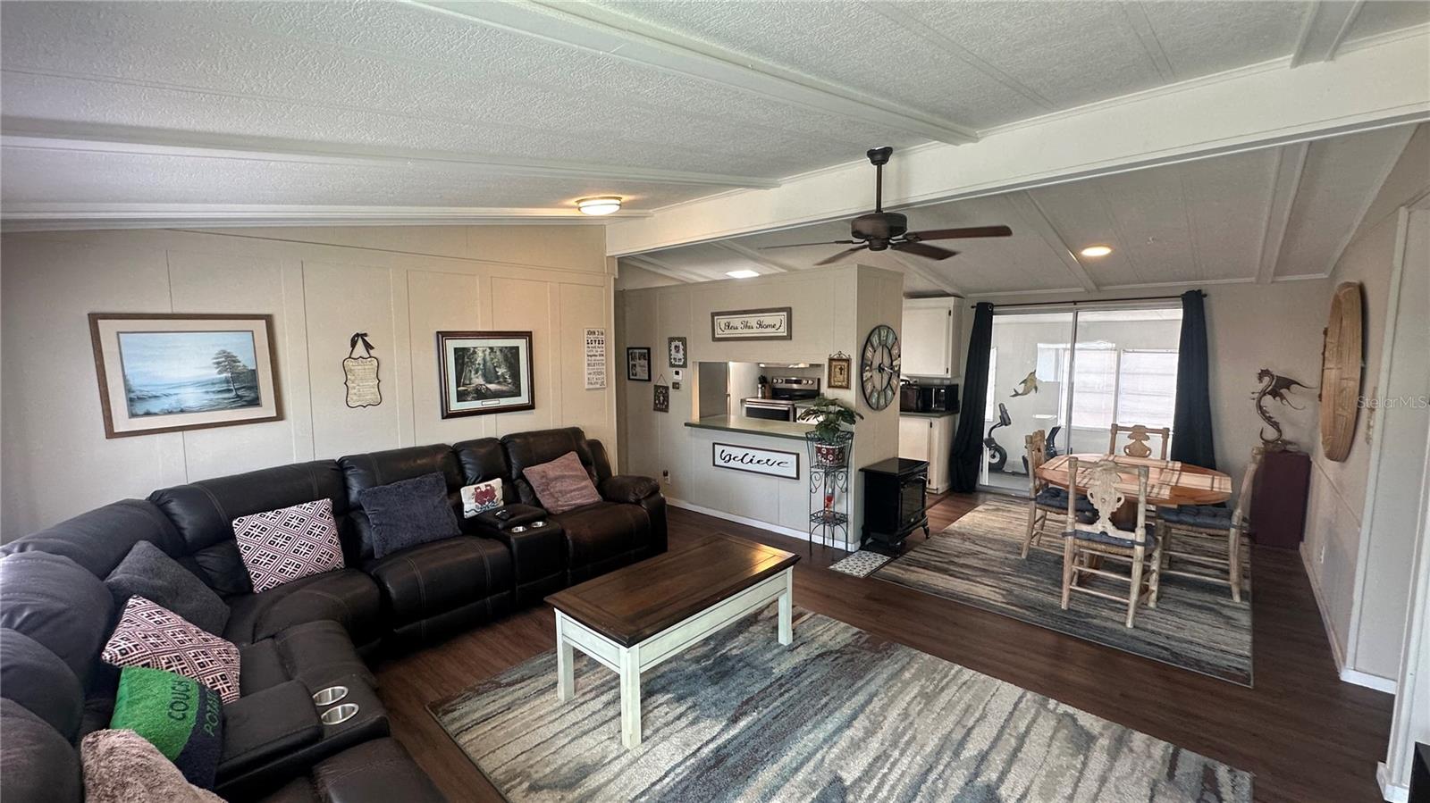 SHADOW BROOK MOBILE HOME - Residential