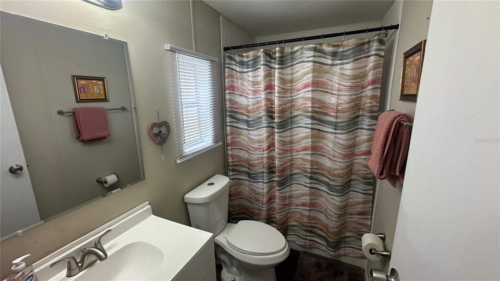 SHADOW BROOK MOBILE HOME - Residential