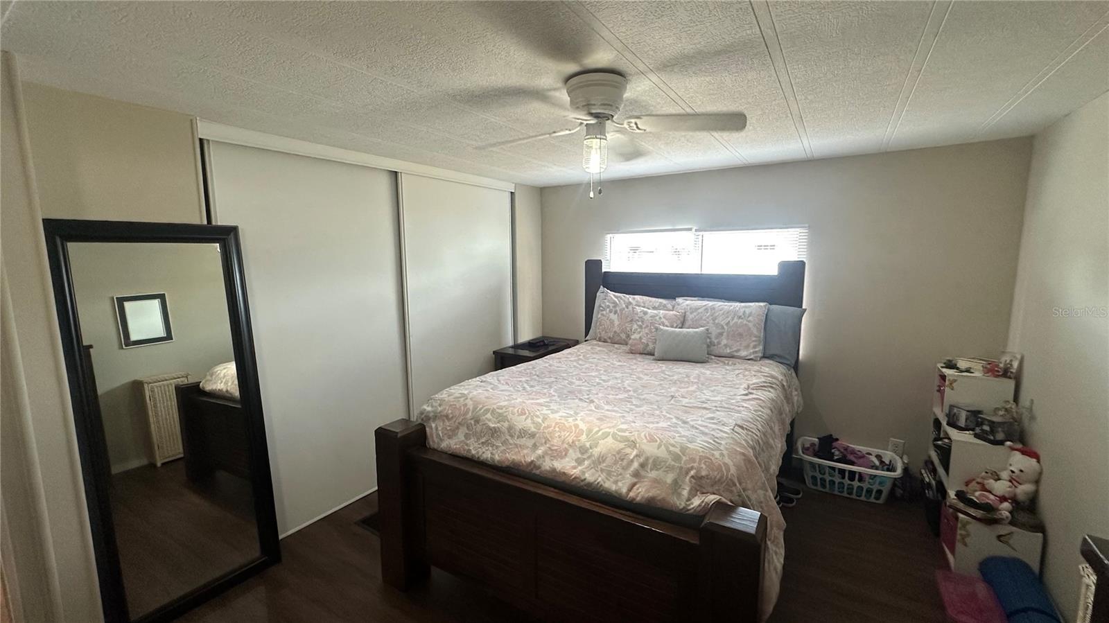 SHADOW BROOK MOBILE HOME - Residential