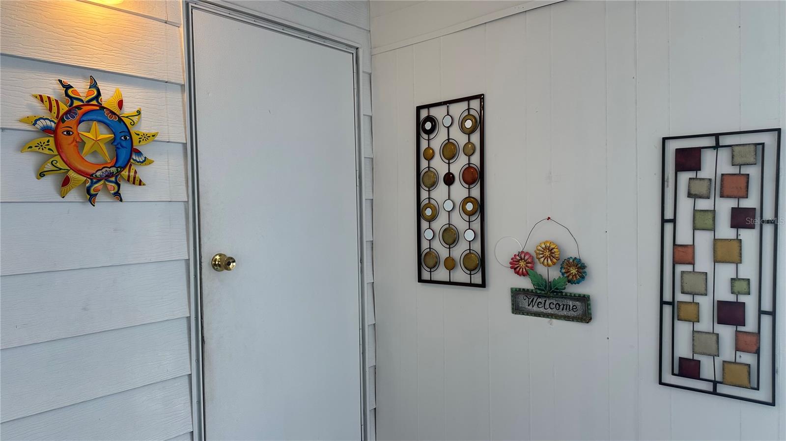 SHADOW BROOK MOBILE HOME - Residential