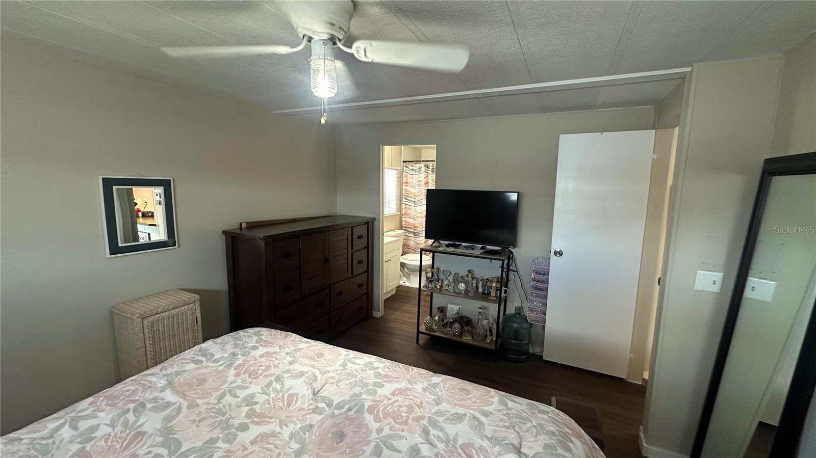 SHADOW BROOK MOBILE HOME - Residential