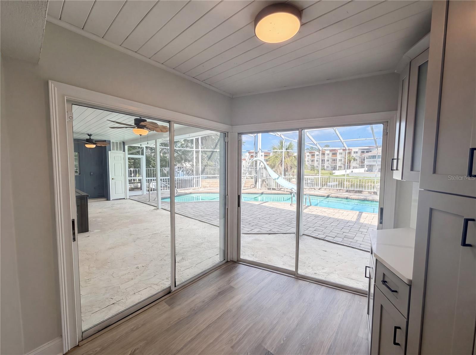 EXECUTIVE ESTATES - Residential