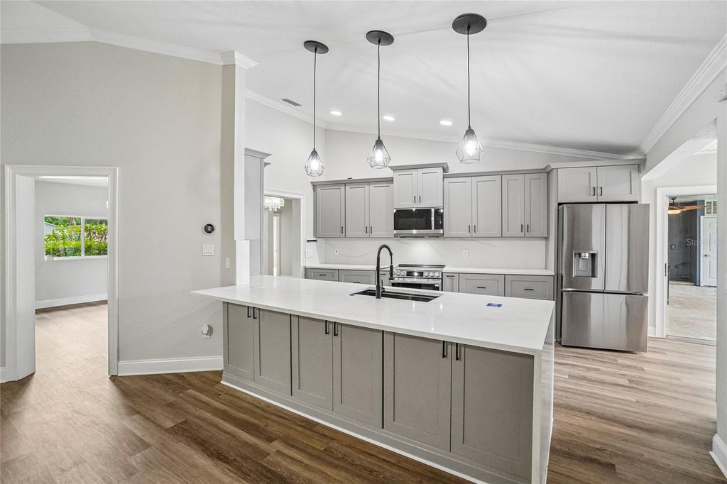 Photo of 5609 Executive Drive, New Port Richey, FL 34652 (MLS # O6399373)