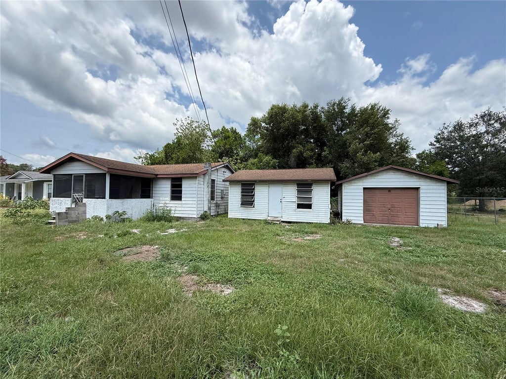 Photo of 26 Atlantic Avenue, Mascotte, FL 34753 (MLS # O6429405)